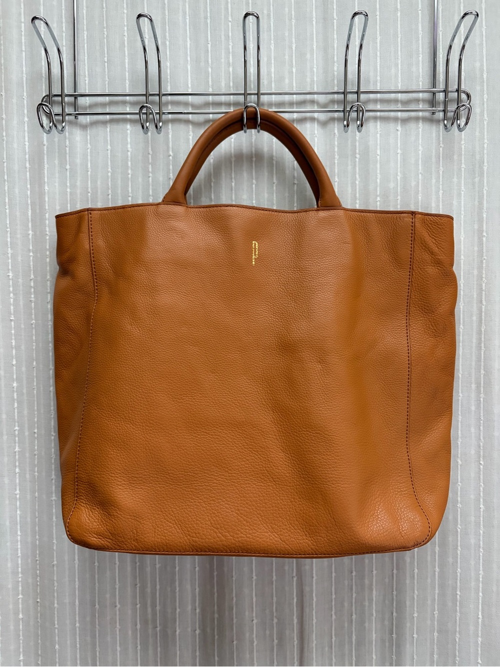 Mark & Graham Tan Brown Pebbled Leather Tote Bag Gold Hardware Monogram 'P'